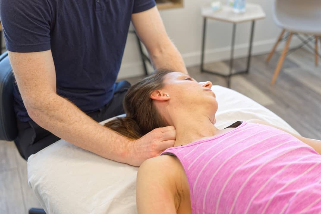Osteopathy Treatment Neck Pain North Vancouver